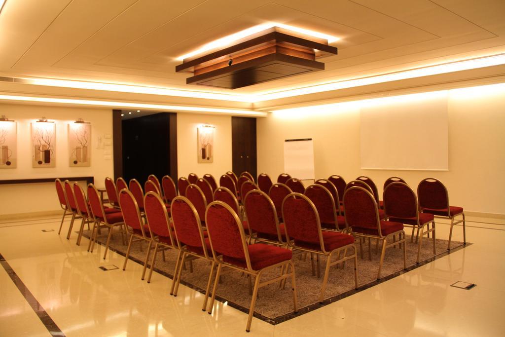 Markazia Suites Beirut Exterior photo
